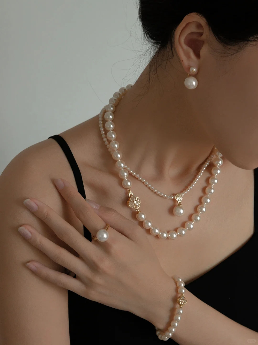 Pearls Jewels
